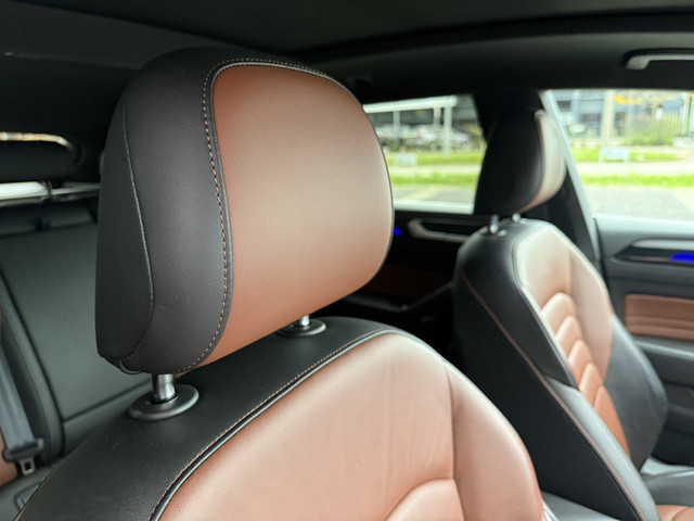 Volkswagen Arteon Shooting Brake 1.4 TSI eHybrid PANO TREKHAAK TWO-TONE LEER TREKHAAK 360CAMERA ACC 18MUSCAT CARPLAY STANDKACHEL SFEER VIRTUAL MA