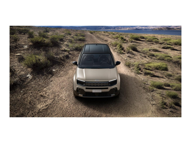 Jeep Avenger Summit Automaat