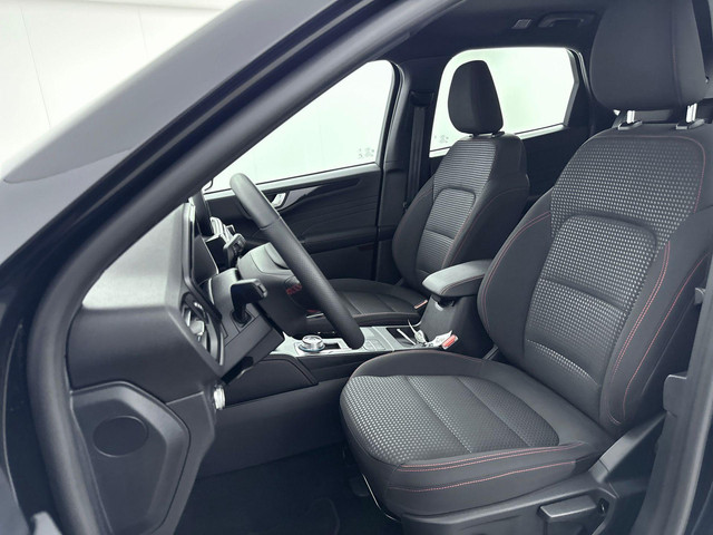 Ford Kuga 2.5 PHEV ST-Line | TREKHAAK AFNEEMBAAR | NAVI | CAMERA | APPLE CARPLAY & ANDROID AUTO | STUUR - & STOELVERWARMING |