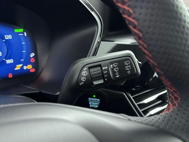 Ford Kuga 2.5 PHEV ST-Line | TREKHAAK AFNEEMBAAR | NAVI | CAMERA | APPLE CARPLAY & ANDROID AUTO | STUUR - & STOELVERWARMING |