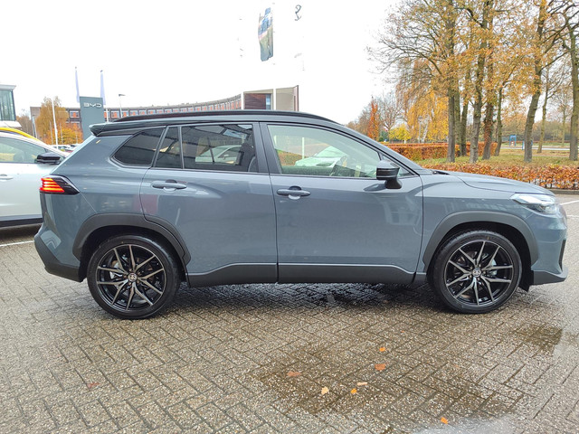 toyota-corolla-cross-hybrid-180-gr-sport-panodak-19---lm-velgen-jbl-audio-navi-camera-park-sensoren-clima-blind-spot-stoelverw-apple-android