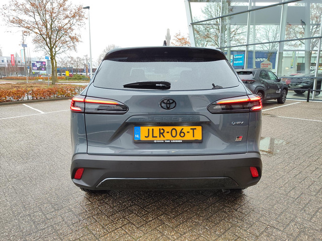 Toyota Corolla Cross Hybrid 180 GR SPORT PANODAK 19'' LM-VELGEN JBL-AUDIO NAVI CAMERA PARK-SENSOREN CLIMA BLIND SPOT STOELVERW APPLE ANDROID