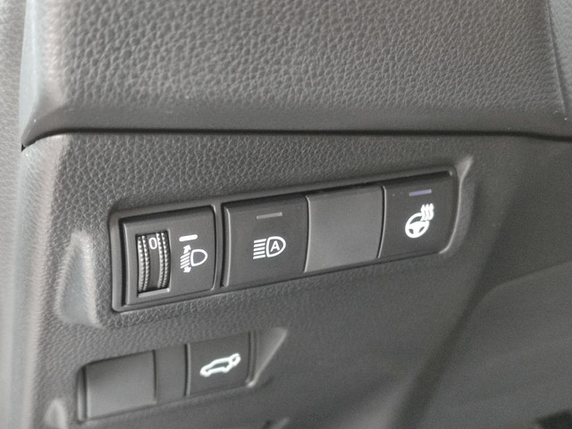 Toyota Corolla Cross Hybrid 180 GR SPORT PANODAK 19'' LM-VELGEN JBL-AUDIO NAVI CAMERA PARK-SENSOREN CLIMA BLIND SPOT STOELVERW APPLE ANDROID