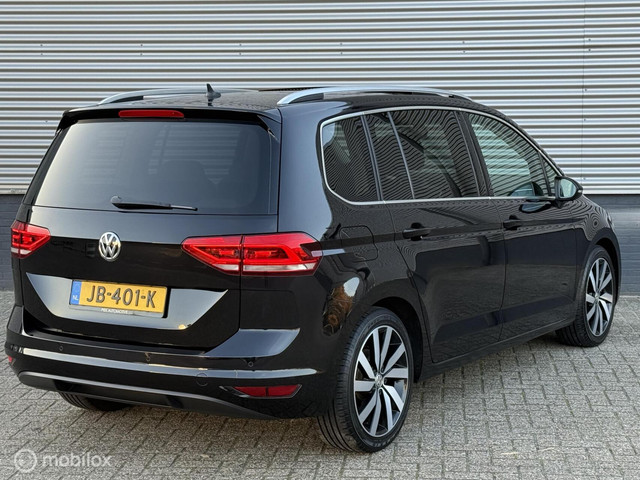 Volkswagen Touran 1.2 TSI Highline 7p PANORAMADAK, TOPSTAAT