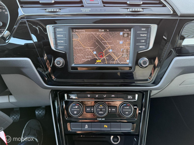 Volkswagen Touran 1.2 TSI Highline 7p PANORAMADAK, TOPSTAAT