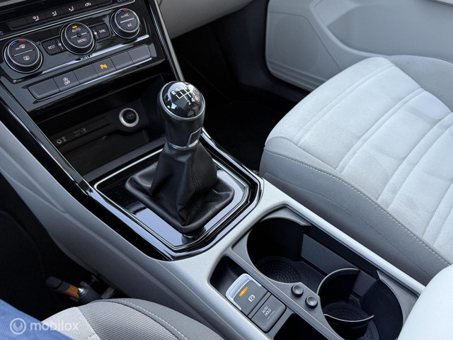 Volkswagen Touran 1.2 TSI Highline 7p PANORAMADAK, TOPSTAAT