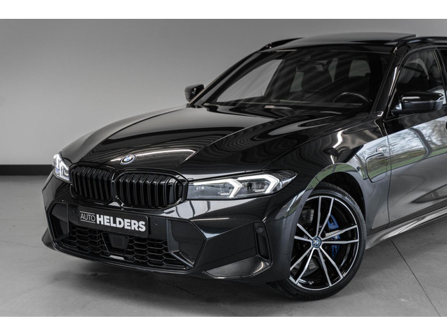 BMW 3 Serie 330e xDrive M 19' Pano ACC CarPlay Leder Camera