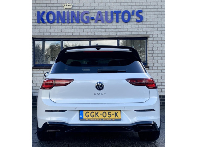 Volkswagen Golf 1.5 eTSI R-Line Virtual CP Pano IQ-light Sfeer Cam 19 Keyless