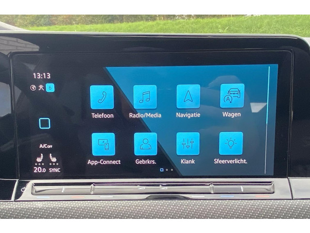 Volkswagen Golf 1.5 eTSI R-Line Virtual CP Pano IQ-light Sfeer Cam 19 Keyless