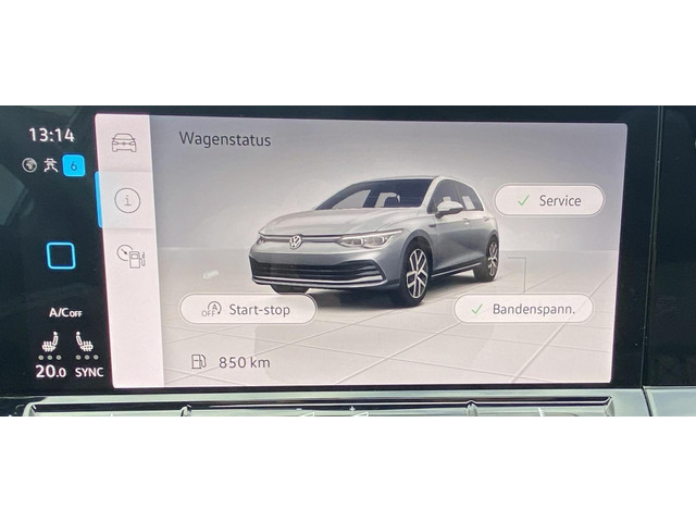 Volkswagen Golf 1.5 eTSI R-Line Virtual CP Pano IQ-light Sfeer Cam 19 Keyless