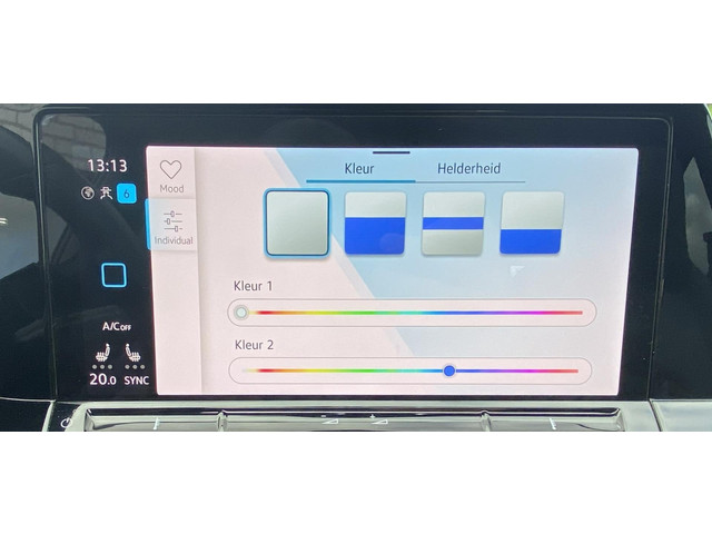 Volkswagen Golf 1.5 eTSI R-Line Virtual CP Pano IQ-light Sfeer Cam 19 Keyless