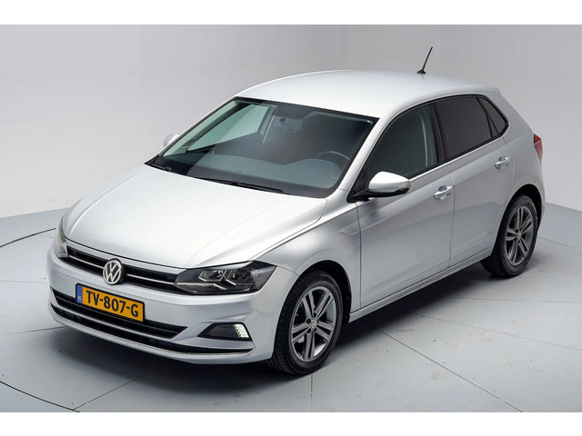 volkswagen-polo-1-0-tsi-comfortline-acc--carplay--digi-dash