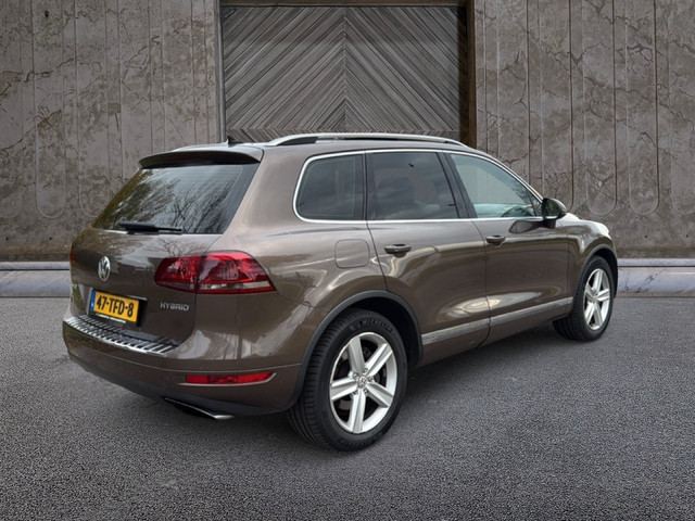 Volkswagen Touareg 3.0 TSI Hybrid Highline youngtimer