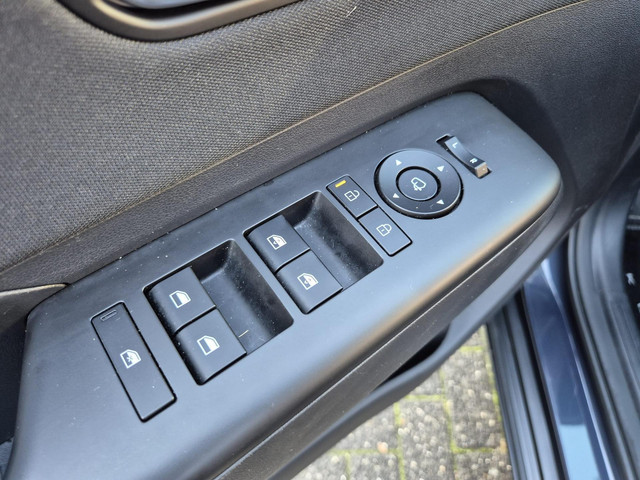 Hyundai Kona 1.6 GDI HEV Comfort Smart