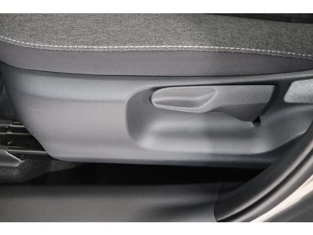 Toyota Yaris Cross 1.5 Hybrid 115 First Edition, Comfort Pack, Apple Carplay Android Auto,