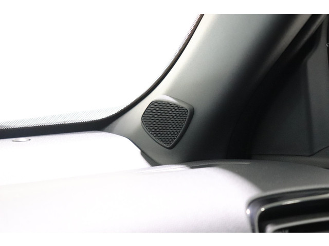 Toyota Yaris Cross 1.5 Hybrid 115 First Edition, Comfort Pack, Apple Carplay Android Auto,