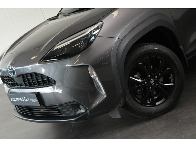 Toyota Yaris Cross 1.5 Hybrid Active, Parkeersensoren, Zwarte lichtmetalen velgen!