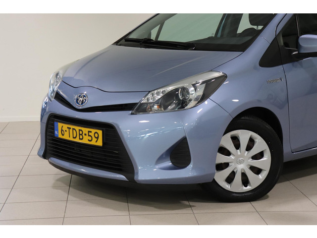 Toyota Yaris 1.5 Hybrid Aspiration, Dealer onderhouden, Climate & Cruise control, Parkeercamera!
