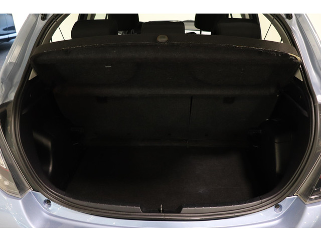Toyota Yaris 1.5 Hybrid Aspiration, Dealer onderhouden, Climate & Cruise control, Parkeercamera!