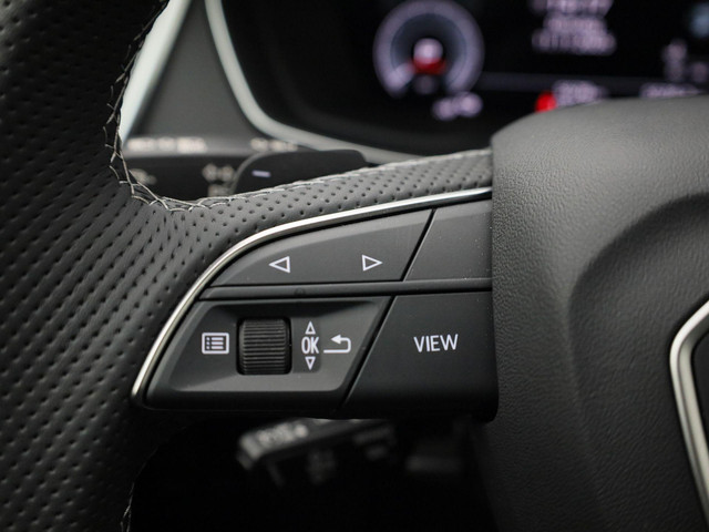 Audi Q5 55 TFSIe 270kW 367pk quattro S Line · Panoramadak · Leder · Trekhaak · 360 gr. Camera · Apple Android Car Play · Adaptive Cruise