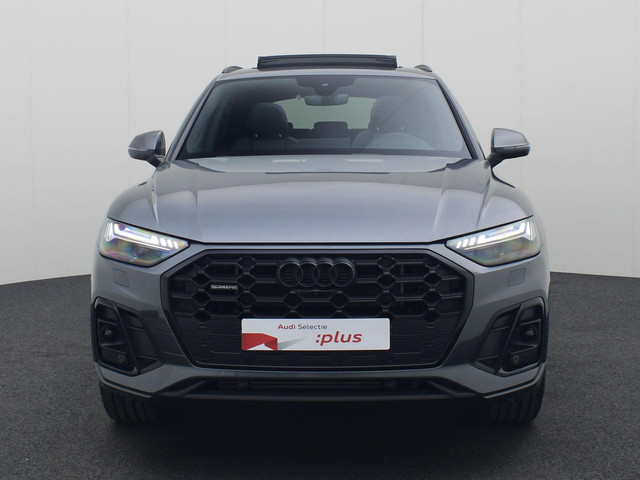 Audi Q5 55 TFSIe 270kW 367pk quattro S Line · Panoramadak · Leder · Trekhaak · 360 gr. Camera · Apple Android Car Play · Adaptive Cruise