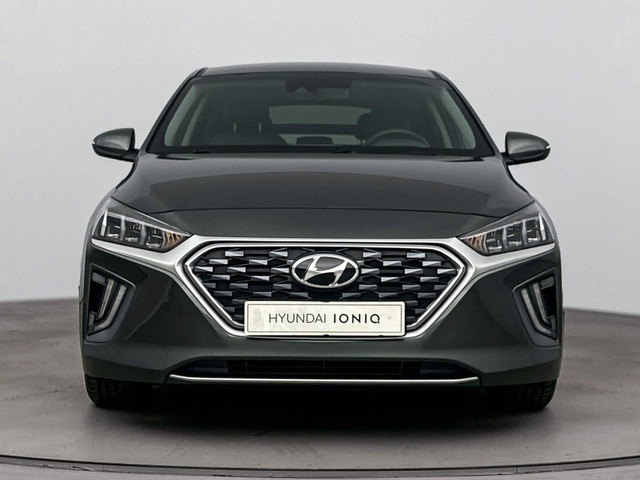 Hyundai IONIQ 1.6 GDi PHEV Comfort | Stoel + stuurverwarming | Navigatie | Camera | Adaptive cruise |