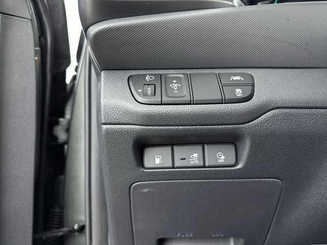 Hyundai IONIQ 1.6 GDi PHEV Comfort | Stoel + stuurverwarming | Navigatie | Camera | Adaptive cruise |