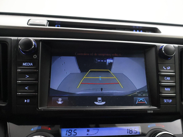 Toyota RAV4 2.5 HYBRID AWD 4WD AUT. DYNAMIC + TREKHAAK 1650 KG | ADAPTIVE CRUISE | CAMERA | STOELVERW. | 18 INCH