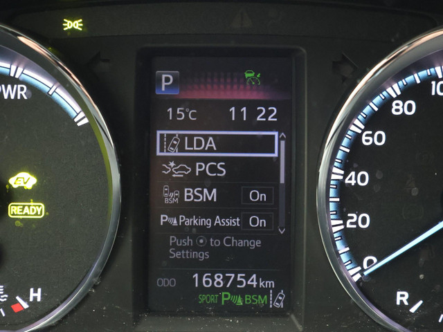 Toyota RAV4 2.5 HYBRID AWD 4WD AUT. DYNAMIC + TREKHAAK 1650 KG | ADAPTIVE CRUISE | CAMERA | STOELVERW. | 18 INCH