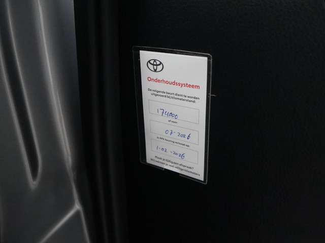 Toyota RAV4 2.5 HYBRID AWD 4WD AUT. DYNAMIC + TREKHAAK 1650 KG | ADAPTIVE CRUISE | CAMERA | STOELVERW. | 18 INCH