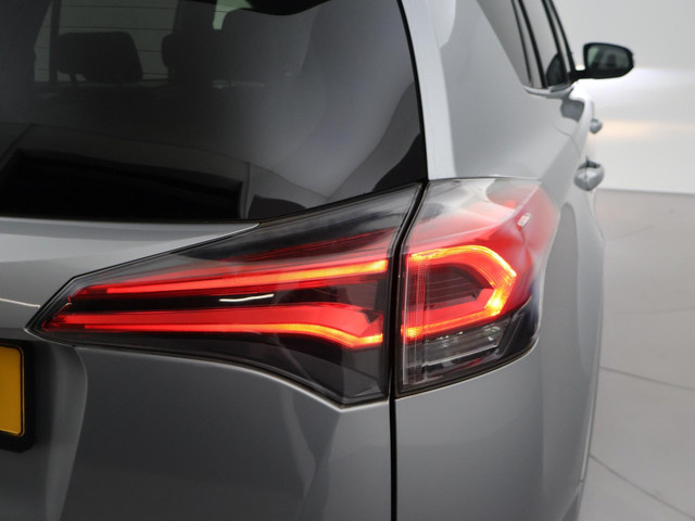 Toyota RAV4 2.5 HYBRID AWD 4WD AUT. DYNAMIC + TREKHAAK 1650 KG | ADAPTIVE CRUISE | CAMERA | STOELVERW. | 18 INCH