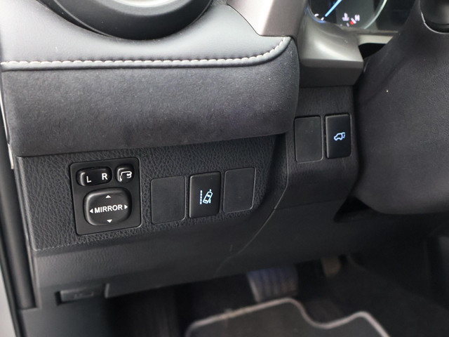 Toyota RAV4 2.5 HYBRID AWD 4WD AUT. DYNAMIC + TREKHAAK 1650 KG | ADAPTIVE CRUISE | CAMERA | STOELVERW. | 18 INCH