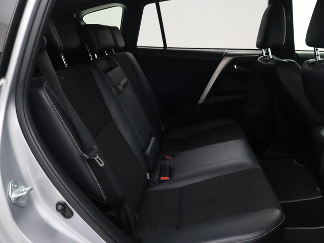 Toyota RAV4 2.5 HYBRID AWD 4WD AUT. DYNAMIC + TREKHAAK 1650 KG | ADAPTIVE CRUISE | CAMERA | STOELVERW. | 18 INCH