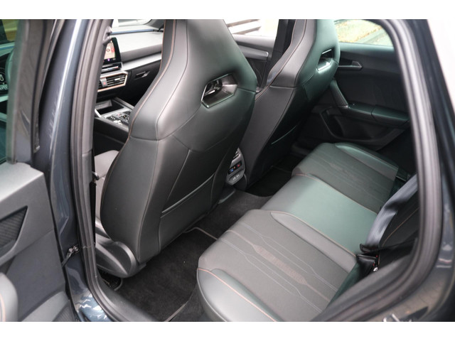 CUPRA Leon Sportstourer 1.4 e-Hybrid 204PK Virtual Navi Pano Cam Led Acc