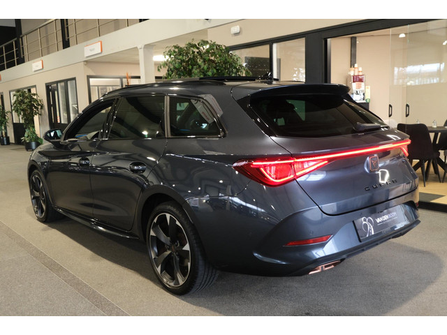 CUPRA Leon Sportstourer 1.4 e-Hybrid 204PK Virtual Navi Pano Cam Led Acc