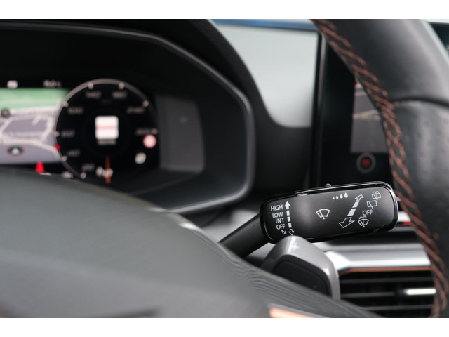 CUPRA Leon Sportstourer 1.4 e-Hybrid 204PK Virtual Navi Pano Cam Led Acc