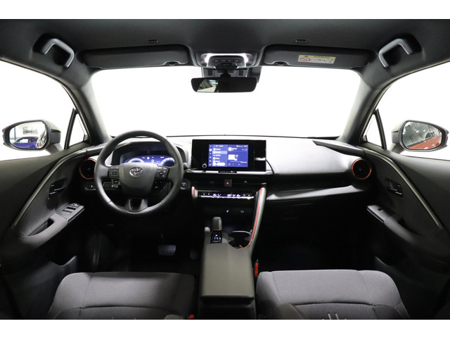 Toyota C-HR 2.0 Plug-in Hybrid 220 Dynamic, Zwarte 18 inch velgen & Logo's, Oranje Accenten en Remklauwen, Stuur & Stoelverwarming!