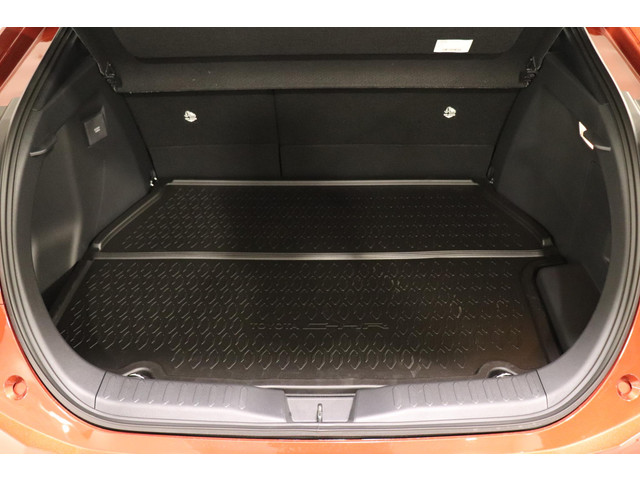 Toyota C-HR 2.0 Plug-in Hybrid 220 Dynamic, Zwarte 18 inch velgen & Logo's, Oranje Accenten en Remklauwen, Stuur & Stoelverwarming!