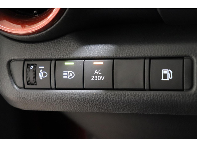 Toyota C-HR 2.0 Plug-in Hybrid 220 Dynamic, Zwarte 18 inch velgen & Logo's, Oranje Accenten en Remklauwen, Stuur & Stoelverwarming!