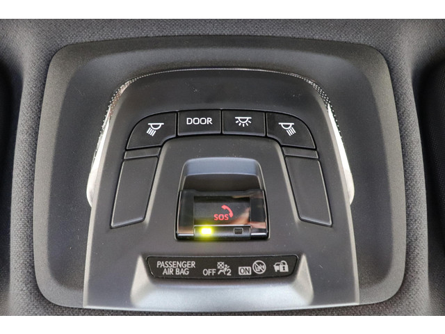 Toyota C-HR 2.0 Plug-in Hybrid 220 Dynamic, Zwarte 18 inch velgen & Logo's, Oranje Accenten en Remklauwen, Stuur & Stoelverwarming!