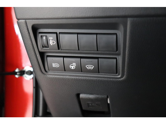 Toyota Yaris Cross 1.5 Hybrid 130 Dynamic, Comfort Pack, BSM, Stoel & Stuur verwarming, Inruilpremie €1.000,- !