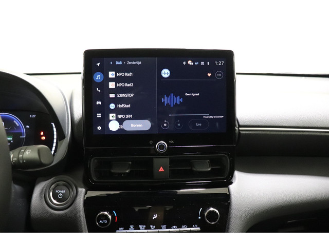 Toyota Yaris Cross 1.5 Hybrid 130 Dynamic, Comfort Pack, BSM, Stoel & Stuur verwarming, Inruilpremie €1.000,- !