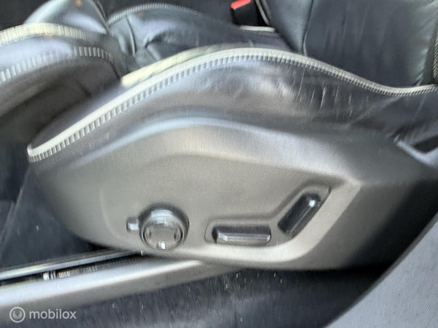 Volvo XC90 2.0 T8 Twin Engine AWD R-Design BOMVOL