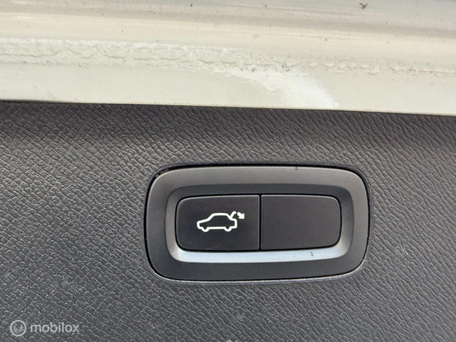 Volvo XC90 2.0 T8 Twin Engine AWD R-Design BOMVOL