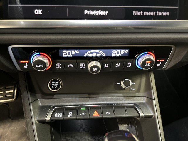 Audi Q3 45 TFSIe 245pk S-tronic Advanced edition · S-line interieur · Camera · Keyless · Dodehoek Detectie · P-Sensoren · Elek. Achterkl