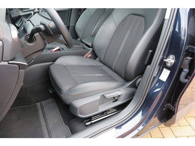 CUPRA Formentor 1.4 e-Hybrid 204pk Business. Led , Trekhaak , PDC , Clima, Stuurwiel verwarmd , LMV , Carplay, etc .