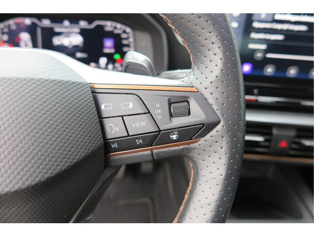 CUPRA Formentor 1.4 e-Hybrid 204pk Business. Led , Trekhaak , PDC , Clima, Stuurwiel verwarmd , LMV , Carplay, etc .