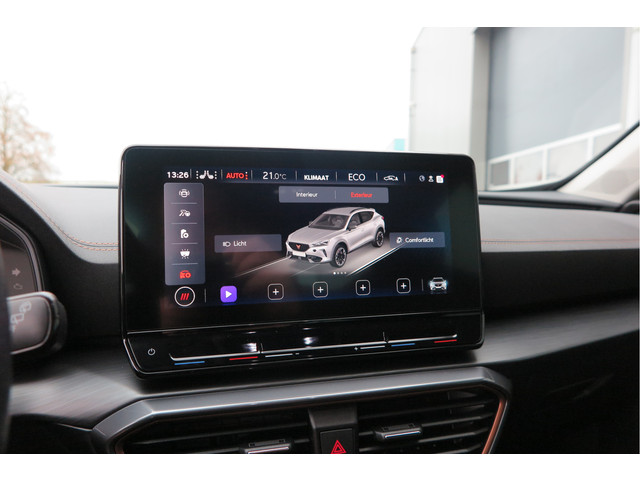 CUPRA Formentor 1.4 e-Hybrid 204pk Business. Led , Trekhaak , PDC , Clima, Stuurwiel verwarmd , LMV , Carplay, etc .