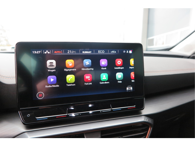 CUPRA Formentor 1.4 e-Hybrid 204pk Business. Led , Trekhaak , PDC , Clima, Stuurwiel verwarmd , LMV , Carplay, etc .