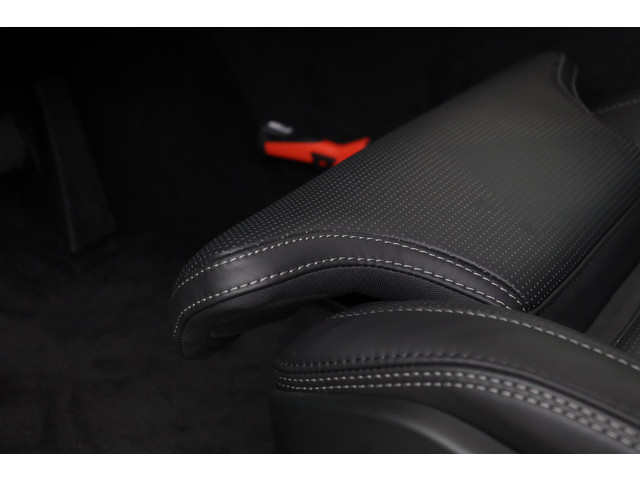 Volvo V90 T6 PLUG-IN HYBRID AWD ULTRA DARK -PANO.DAK|BOWERS&WILKINS|GEVENT.LEDER+MASSAGE|HEAD-UP DISP.|PRIVACY.GLAS|360°CAM